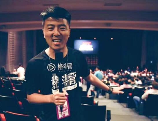 爱奇艺昆仑决最新一期，热血激战与策略对决的舞台