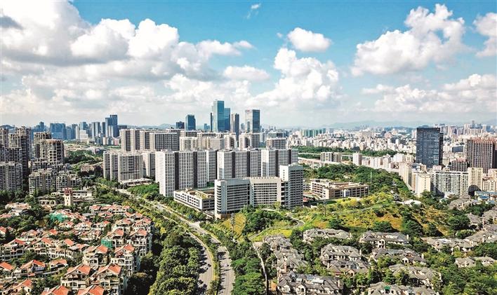 青山二期江滩最新实景，自然与人文的和谐共融