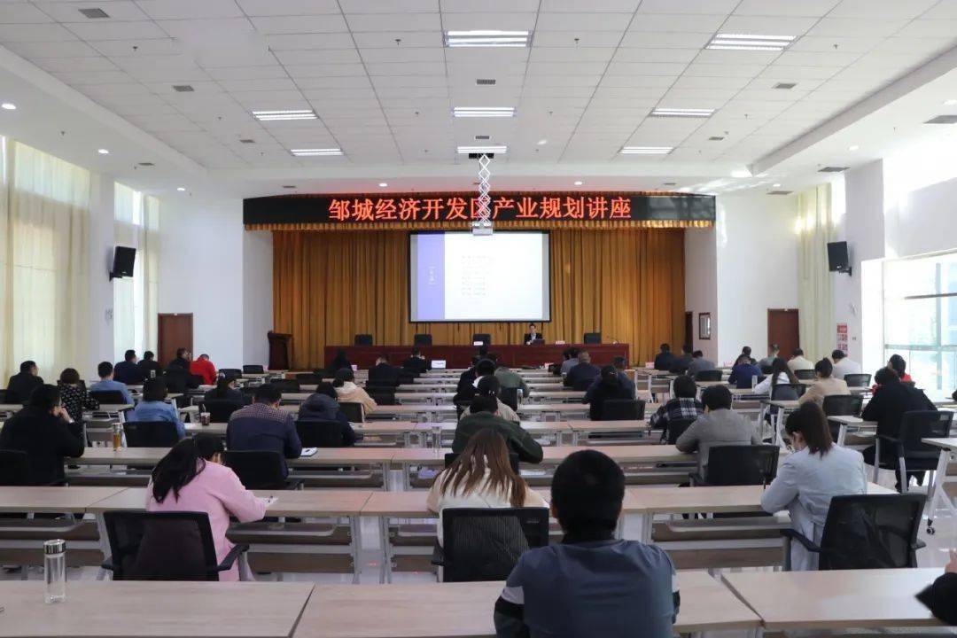 诸城市委最新一届常委，引领城市发展的核心力量