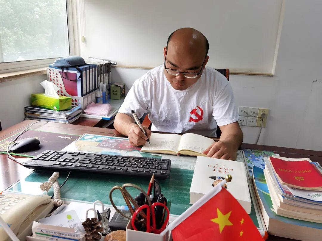 宁波服装机修最新招聘，技术人才的黄金机会
