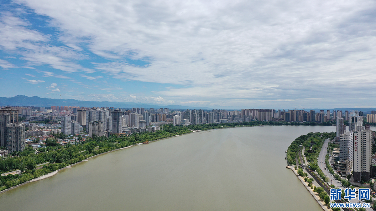 勉县一江两岸最新工程，重塑生态景观，推动城市繁荣