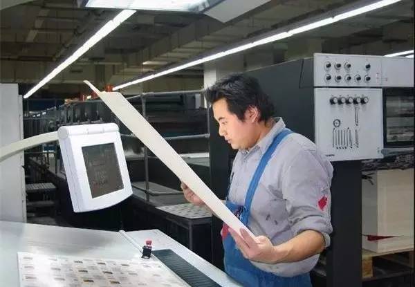 深圳啤机机长最新招聘，职业发展的黄金机会与挑战